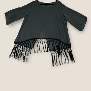 Catherine’s Fringe Hem 3/4 Sleeves Top Size 18/20 Olive Green & Black